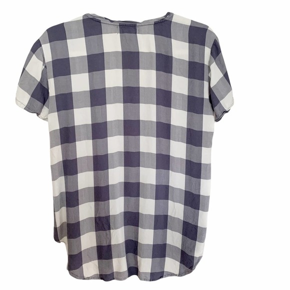 Cloth & Stone Buffalo Check V Neck Top - Picture 2 of 4